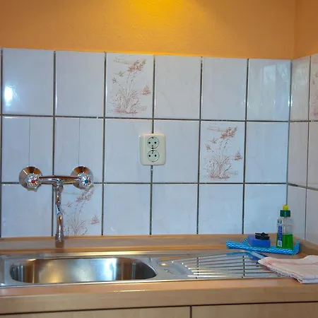 Ferien Unterm Reetdach In Gohren Casa de hóspedes Goehren (Ruegen)