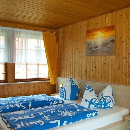 Ferien Unterm Reetdach In Gohren Casa de hóspedes Goehren (Ruegen)