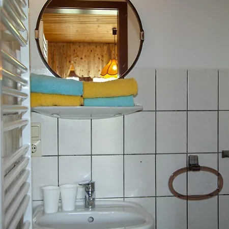 Casa de hóspedes Ferien Unterm Reetdach In Gohren Goehren (Ruegen)