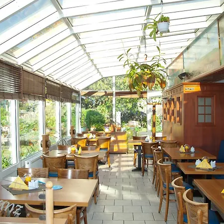 Ferien Unterm Reetdach In Gohren Casa de hóspedes