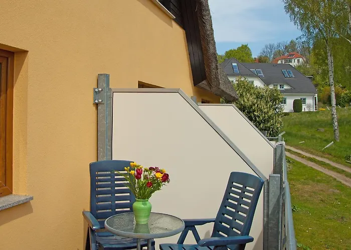 بيت ضيافة Ferien Unterm Reetdach In Gohren *